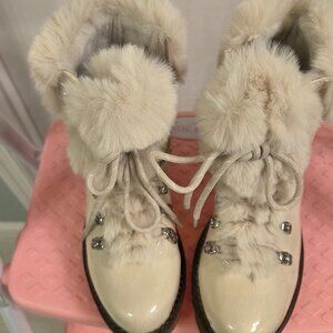 Patent Cream-colored Faux Fur Booties sz 8